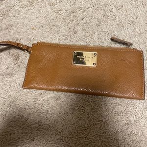 Small Michael Kors wristlet wallet